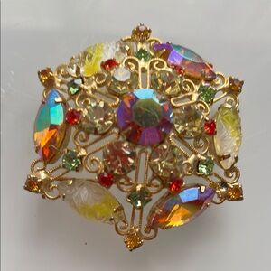 Vintage Juliana Delizza and Elster Uranium Rhinestone Golden Scroll-work Brooch